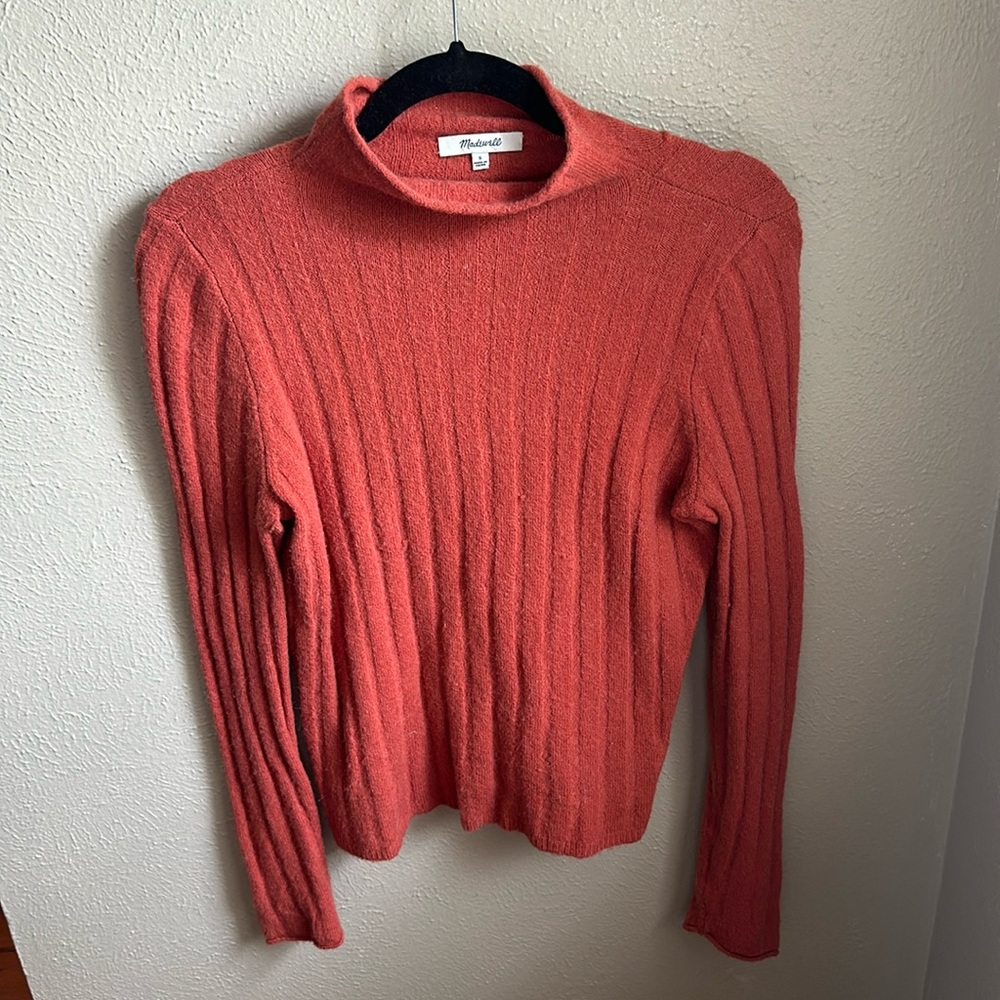 Turtle neck Sweater